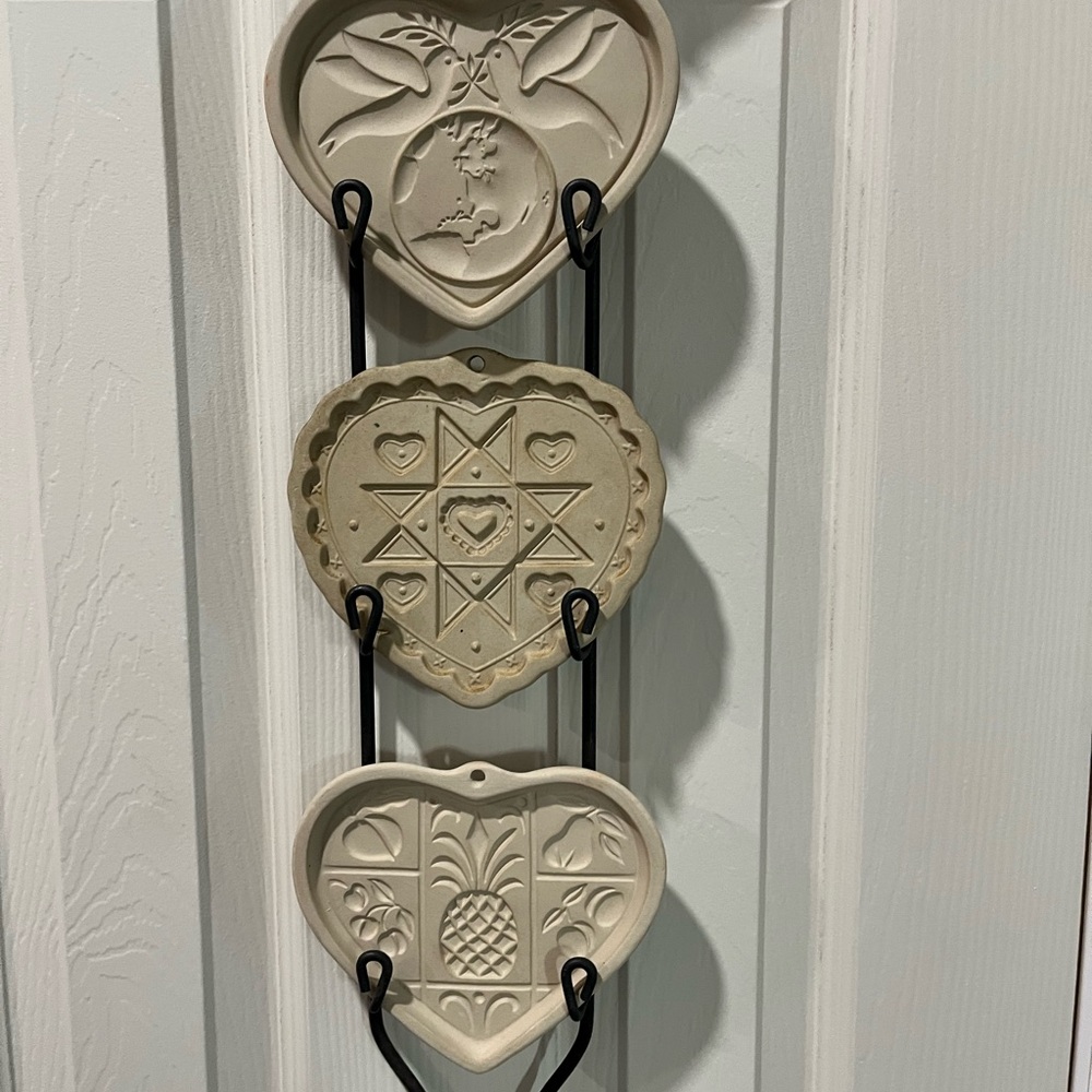 Clay Heart Mold or Mug Wall Holder - Picture 5 of 7